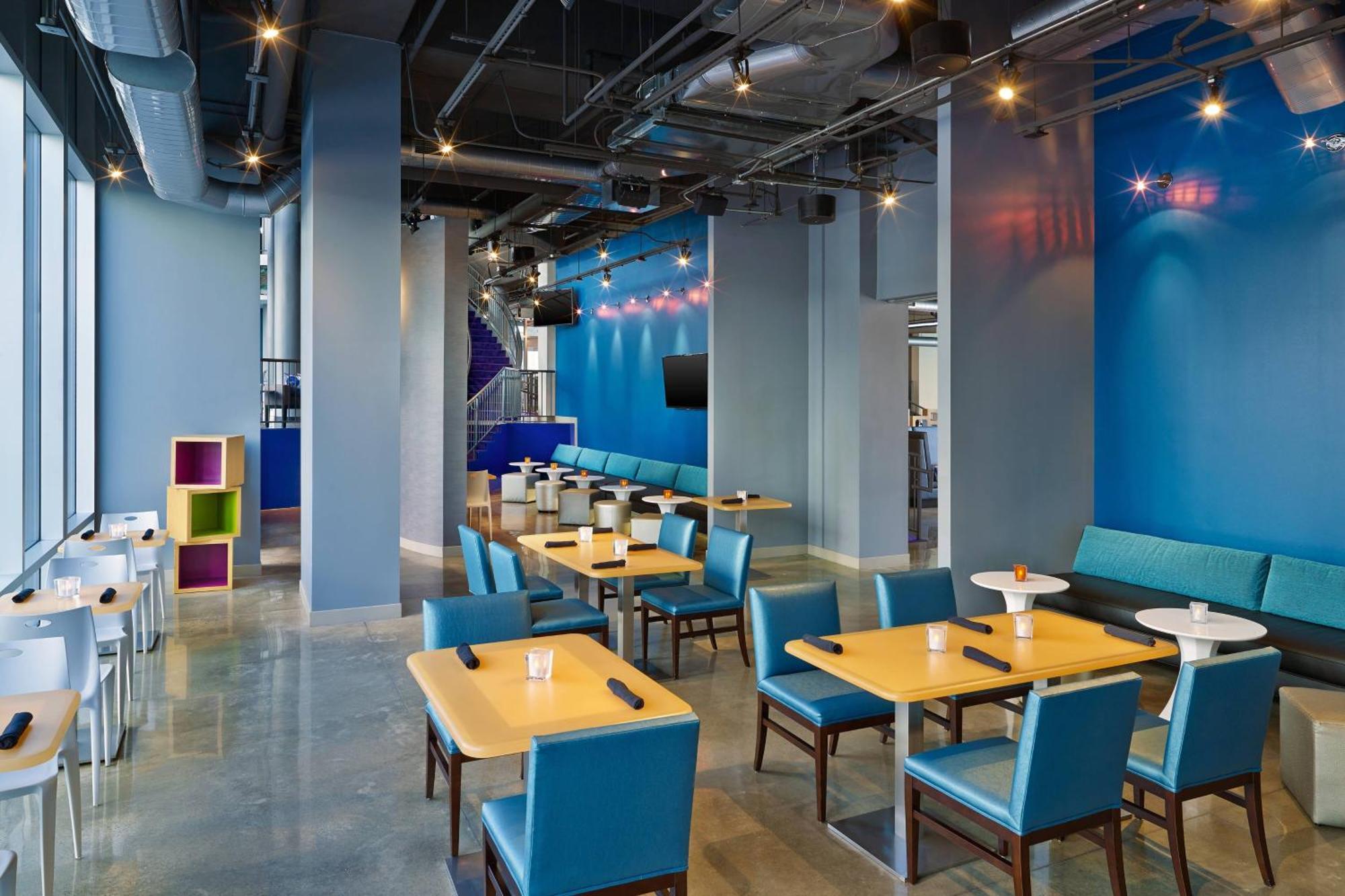 Aloft Oklahoma City Downtown - Bricktown Exterior foto